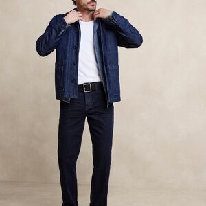 Banana republic men’s travel jeans size 30x 32.